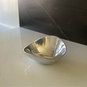 Nambe 567 Small Butterfly Serving Bowl